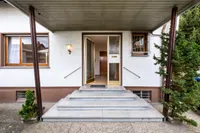 Stilvoller Eingangsbereich mit charmantem Charakter