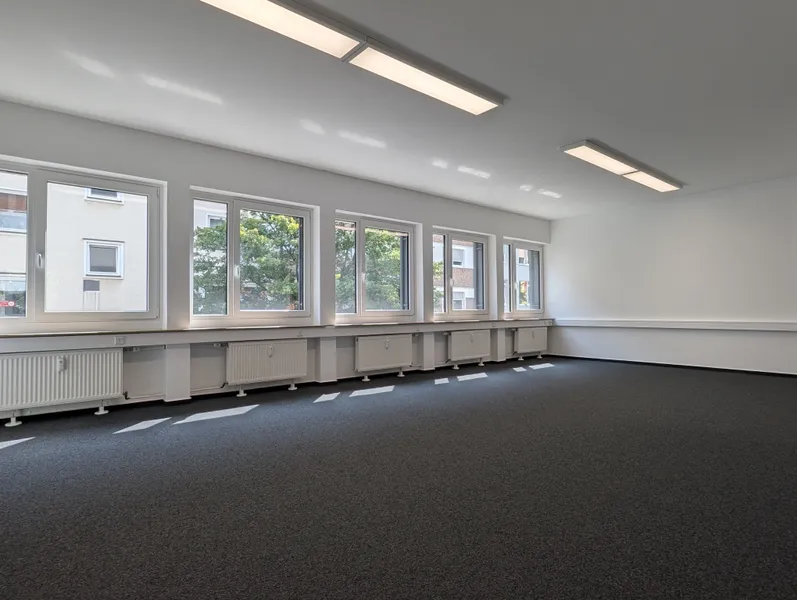 Großraumbüro/ Besprechungsraum