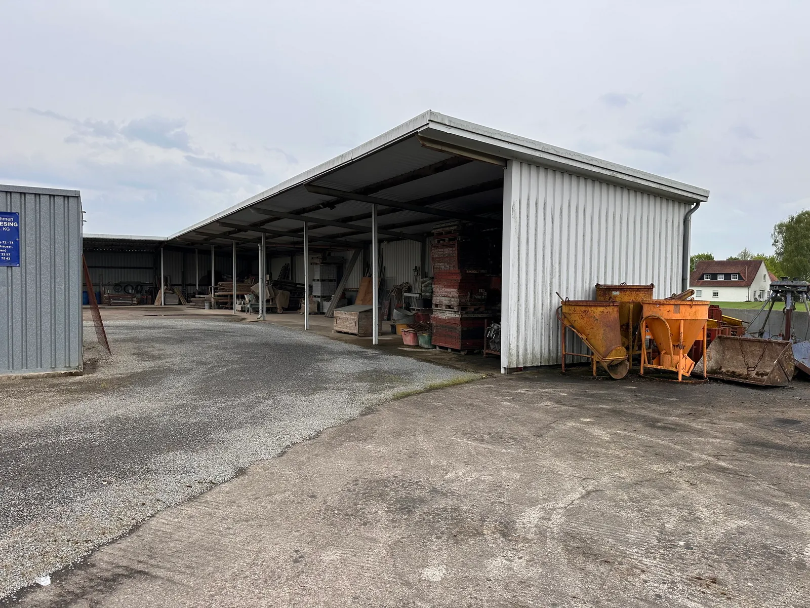 Lagerbereich Gewerbeplatz