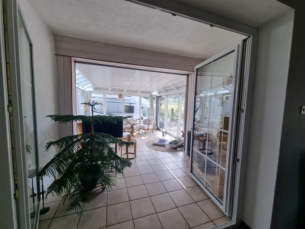 Blick zum Wintergarten