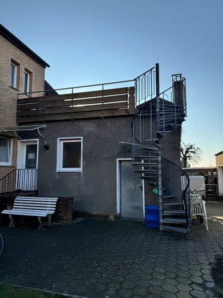 Wendeltreppe zur Dachterrasse