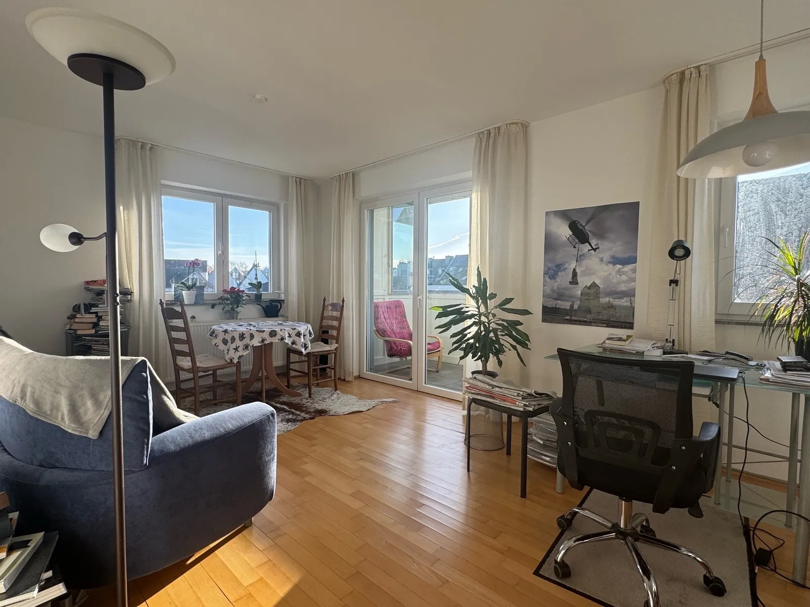 Wohnzimmer mit Loggia