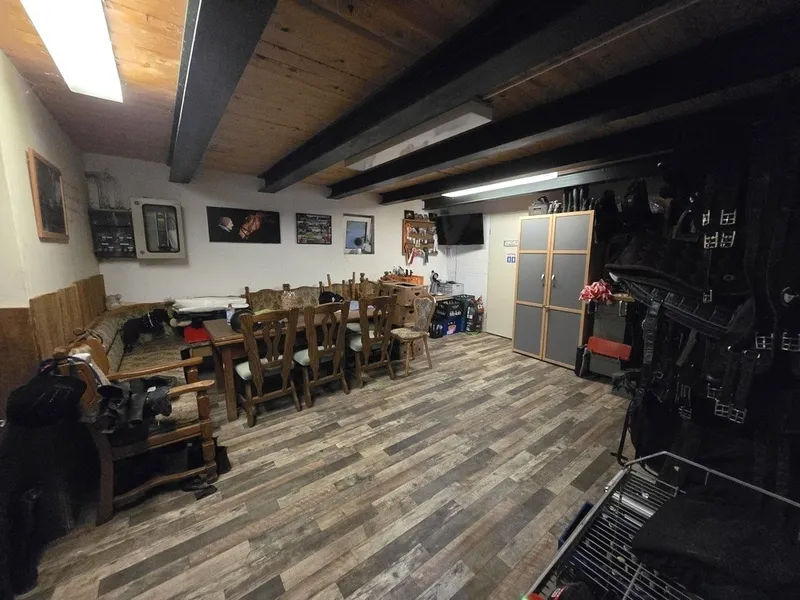 Aufenthaltsraum Stallungen