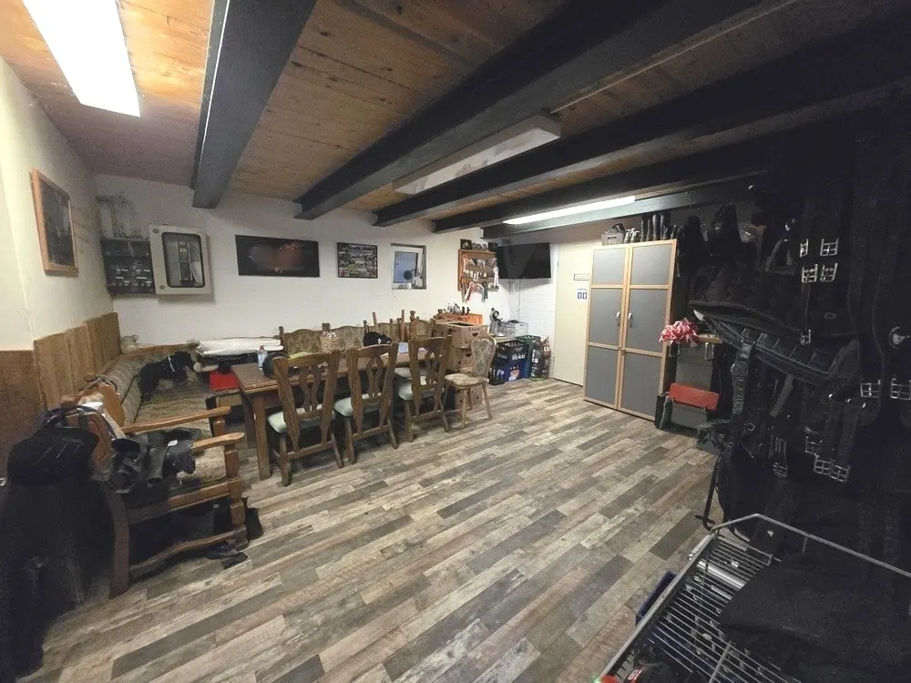 Aufenthaltsraum Stallungen