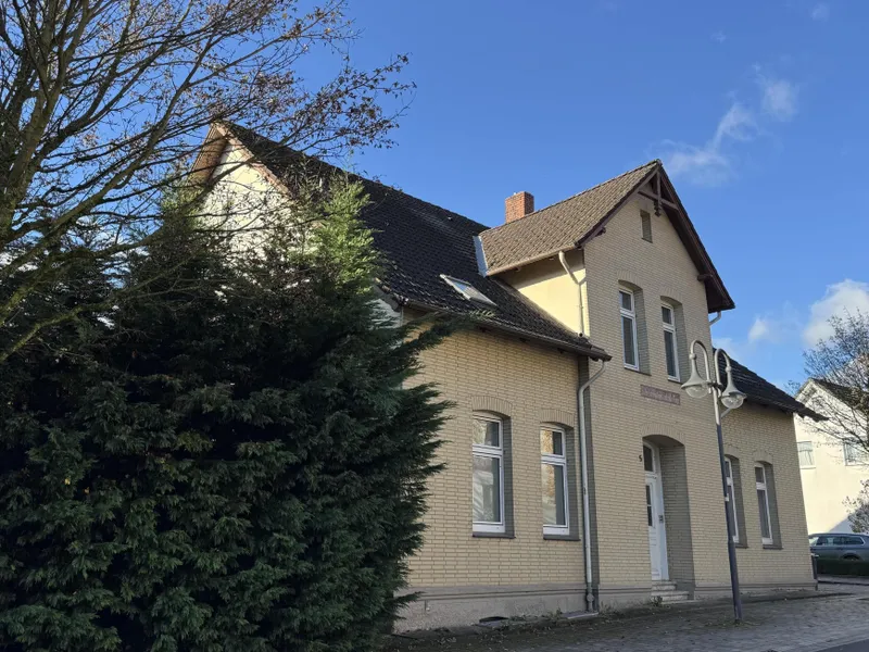 Vorderansicht _Eingangsbereich