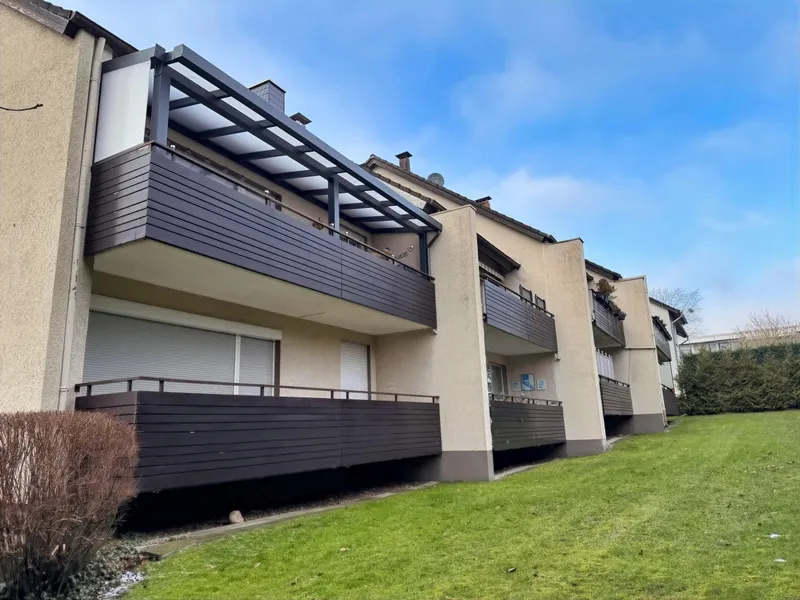 Rückansicht mit Balkonen