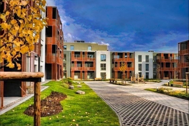 Attraktiv gestalteter Innenhof