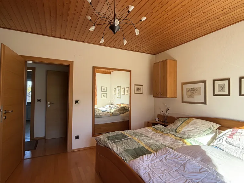 Schlafzimmer 2