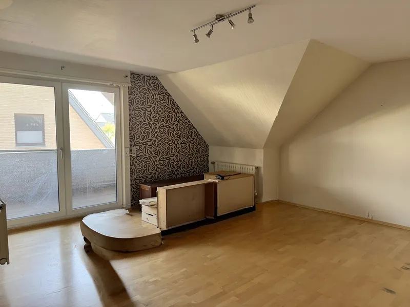 Wohnzimmer mit Loggia, OG