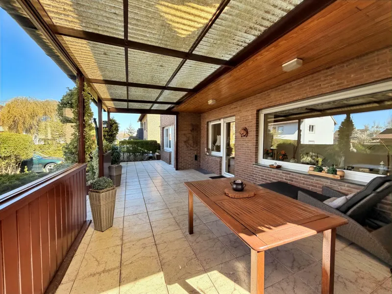 Überdachte Terrasse