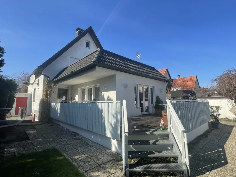 Große Veranda und viel Platz
