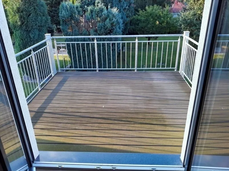 W4c-OG Balkon