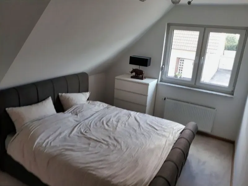 W4c-OG Schlafzimmer