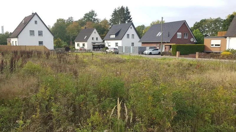 Grundstück