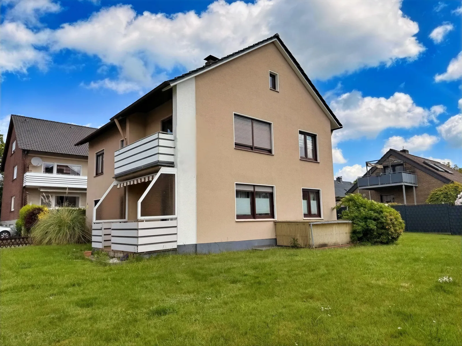 Terrasse und Balkon