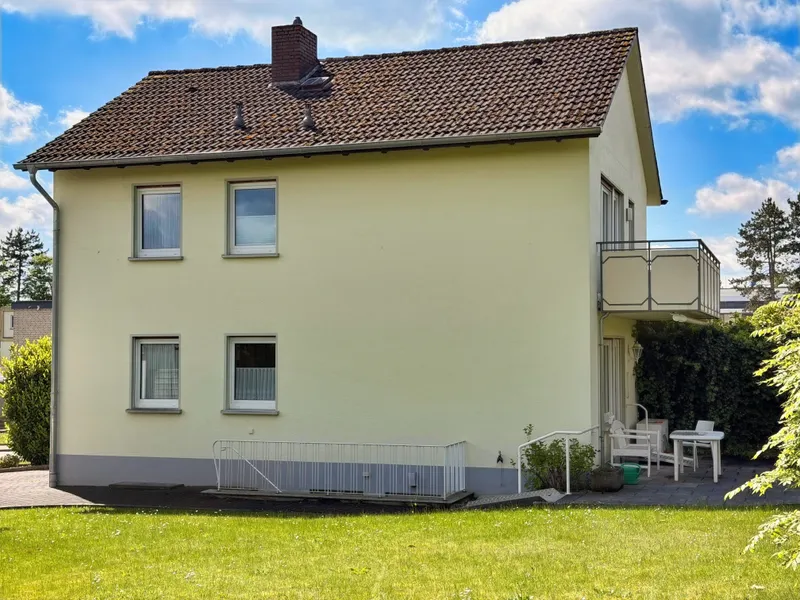 rückwärtige Hausansicht
