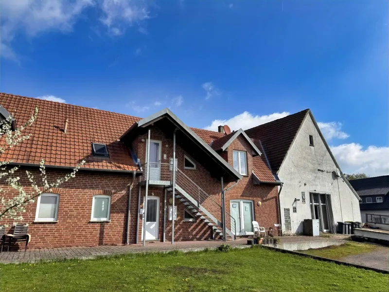 Haupthaus mit Anbau