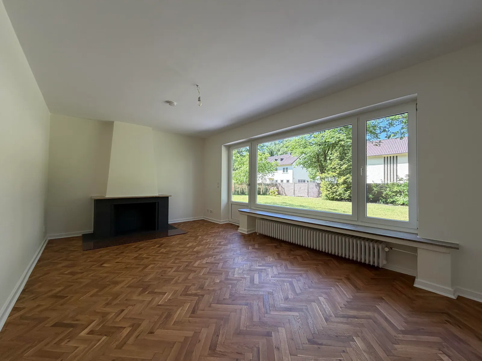 Wohnbereich mit Feuerstelle