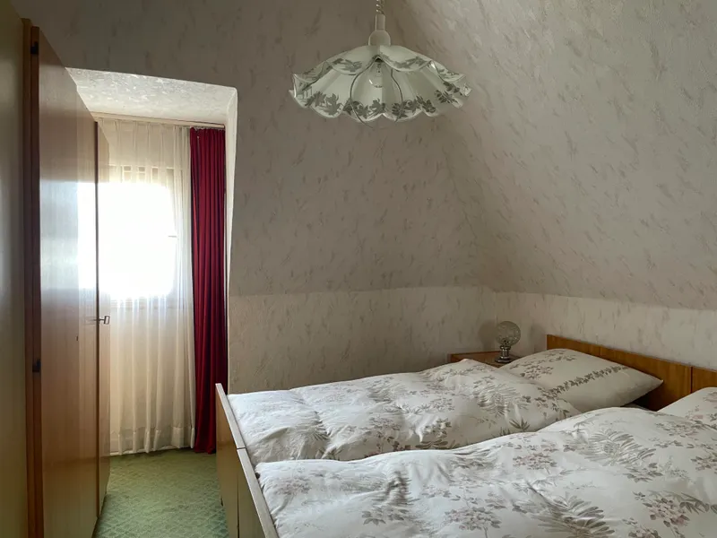 Zimmer 1 Dachgeschoss
