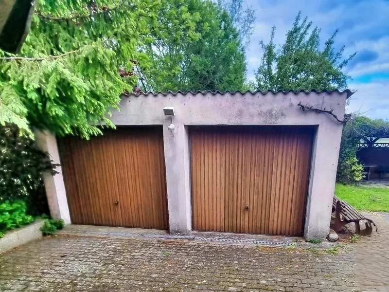 Doppelgarage