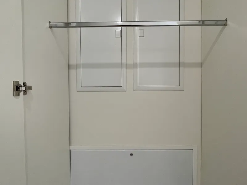 Technik im Einbauschrank