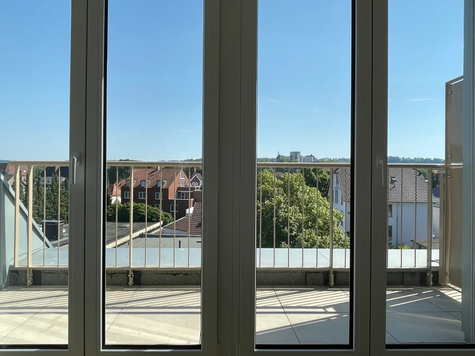 Fenster zur Süd-Dachterasse