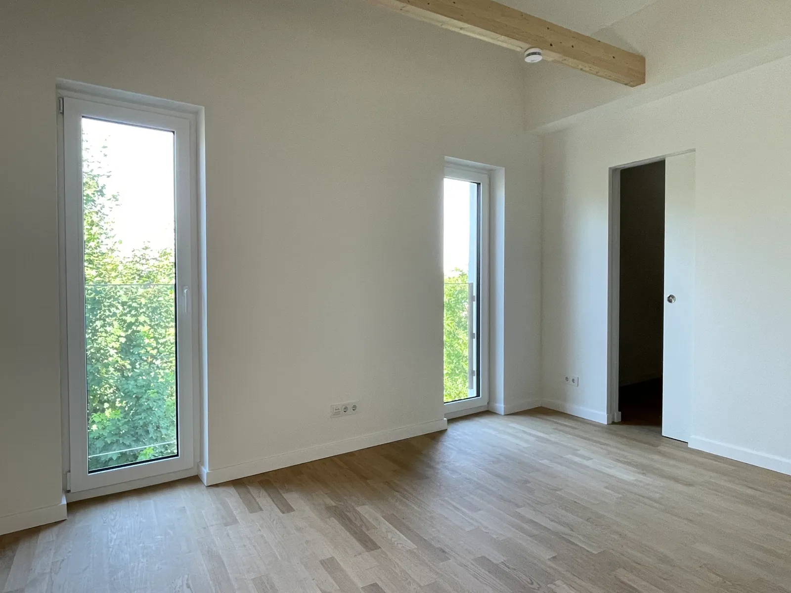 Schlafzimmer mit Ankleide