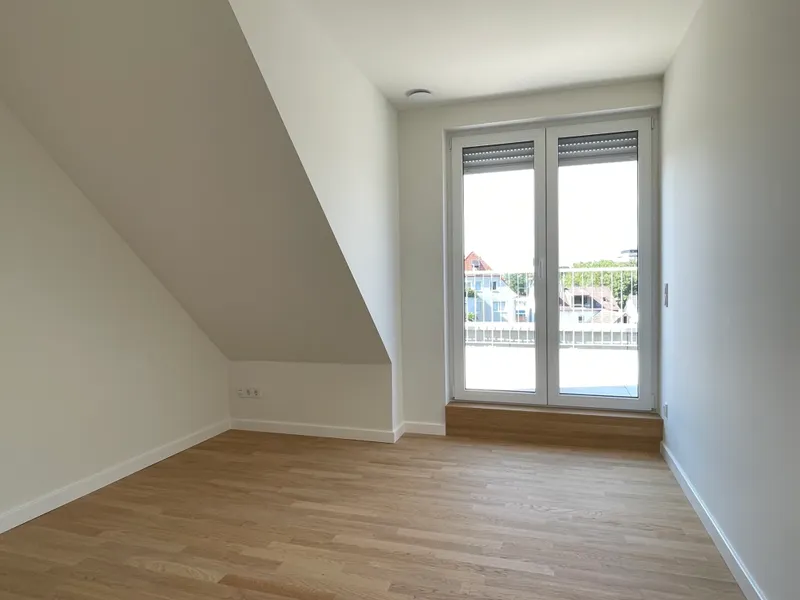 4. Zimmer Kind / Gast / Büro