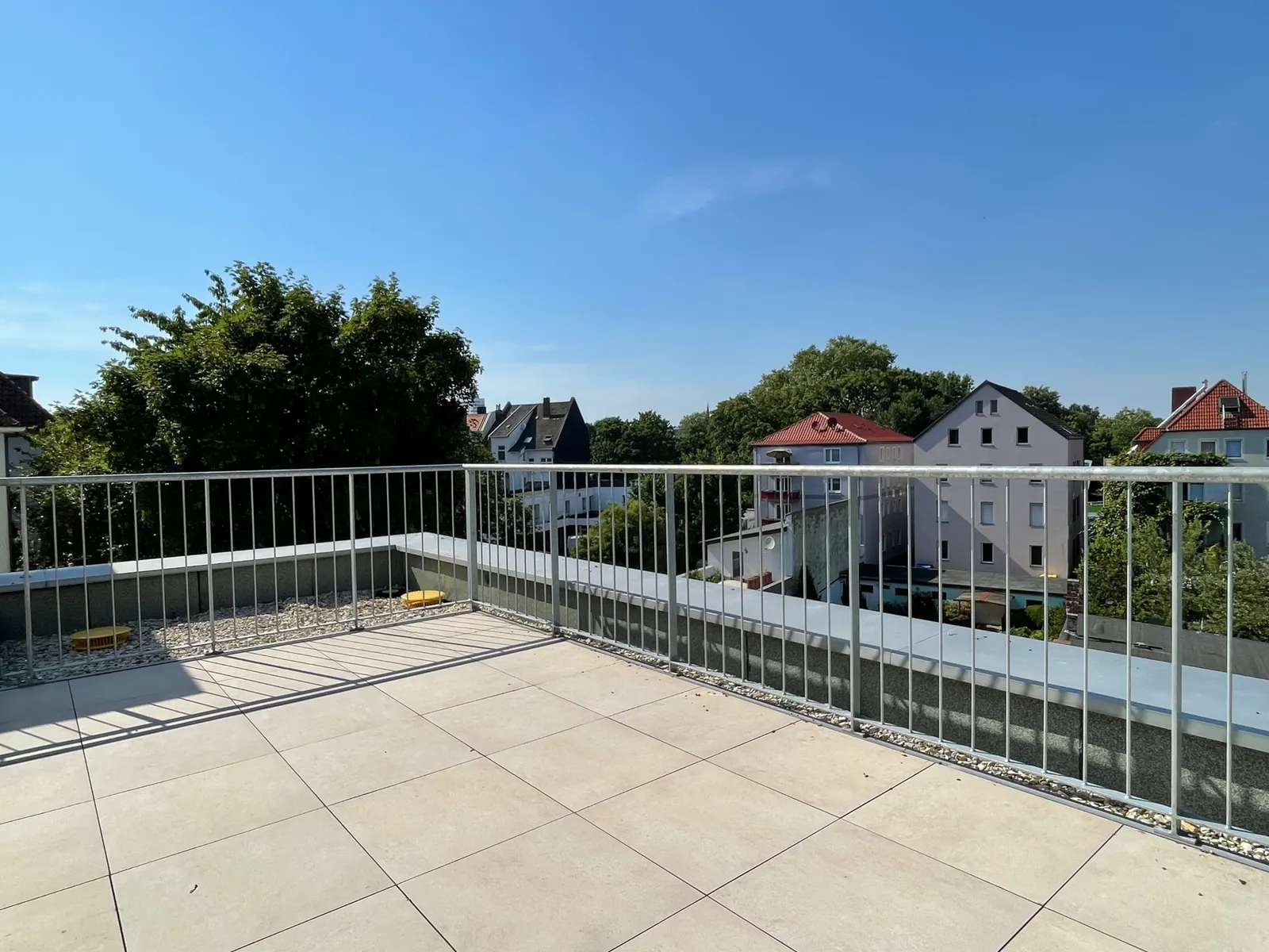 Große Dachterrasse