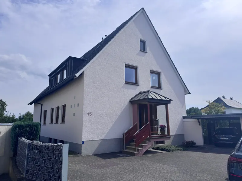 Außenansicht vorne