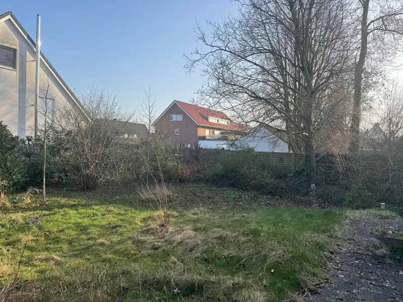 Garten rechte Seite