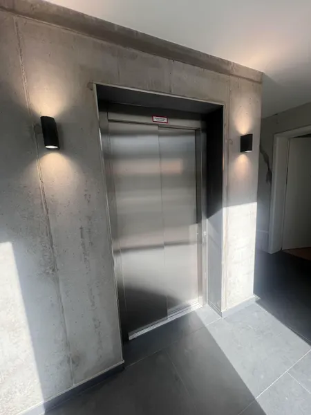 Fahrstuhl
