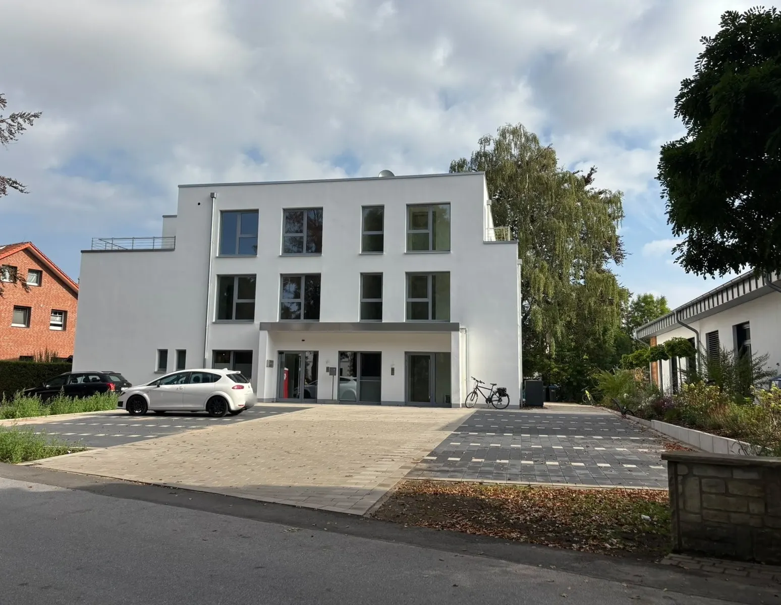 Straßenansicht