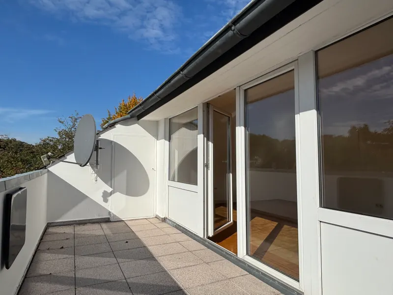 Loggia (2)