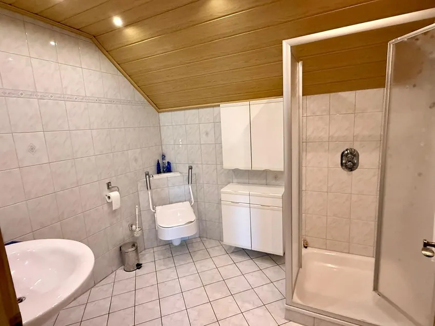 Bad OG - Altbau