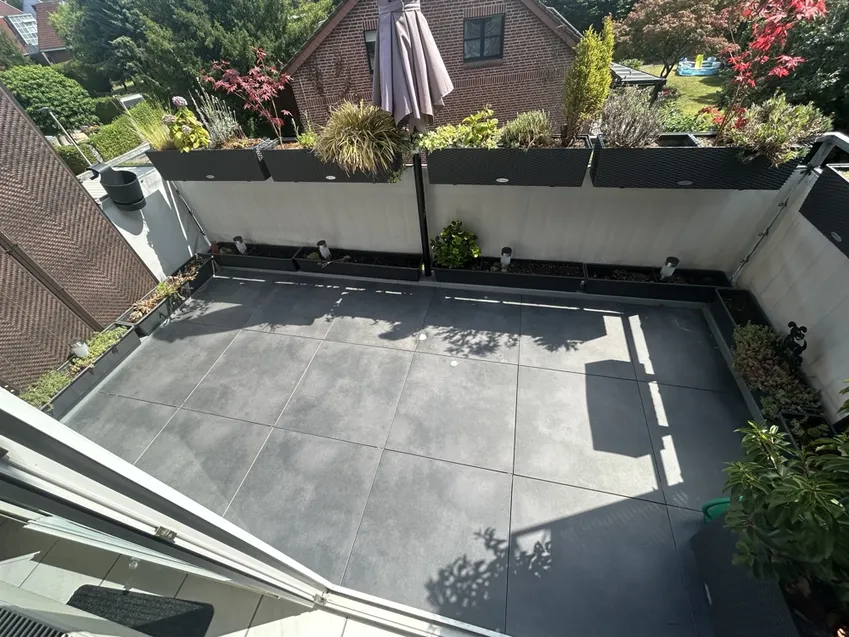 Großer Balkon