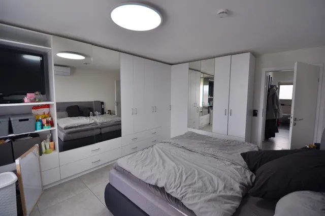 Schlafzimmer Eltern