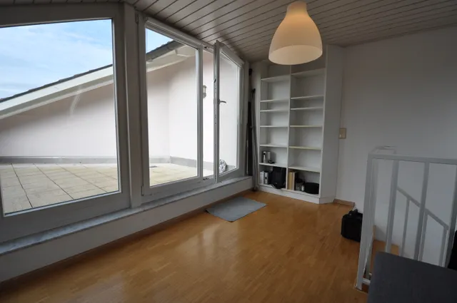 Galerie mit Zugang Dachterrasse