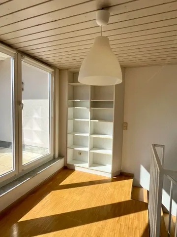Galerie mit Zugang Dachterrasse