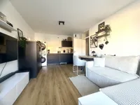 Wohnzimmer mit Küche