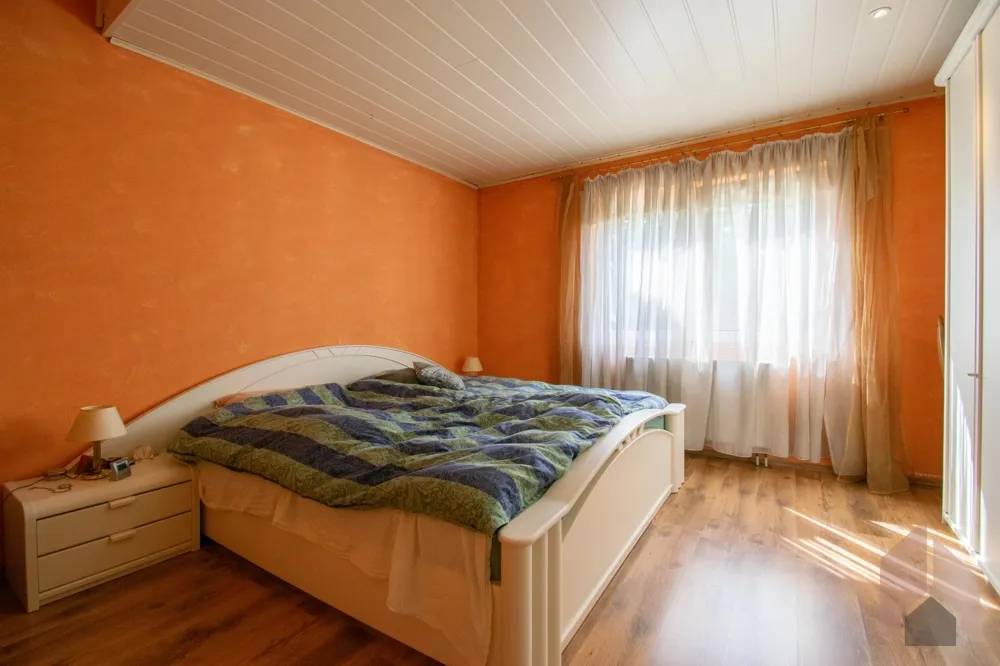 UG I Schlafzimmer