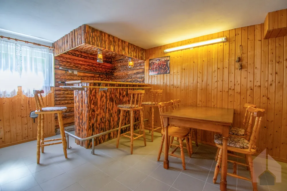 KG I Bar