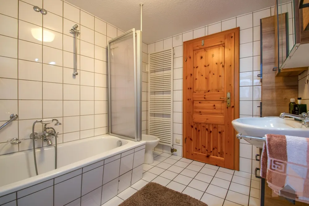 EG I Badezimmer_1