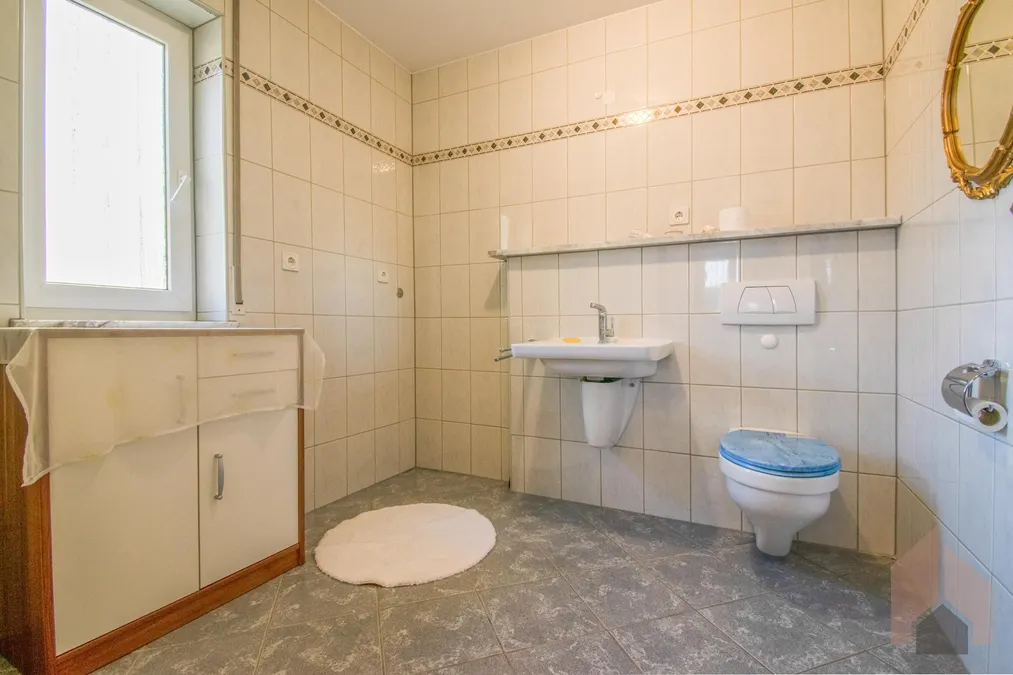 EG I Badezimmer