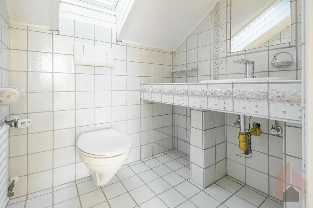DG I WC