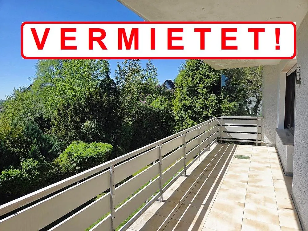 ***VERMIETET ! **** Großzügige Wohnung in TOP-Lage mit Balkon und Garage - Photo 1