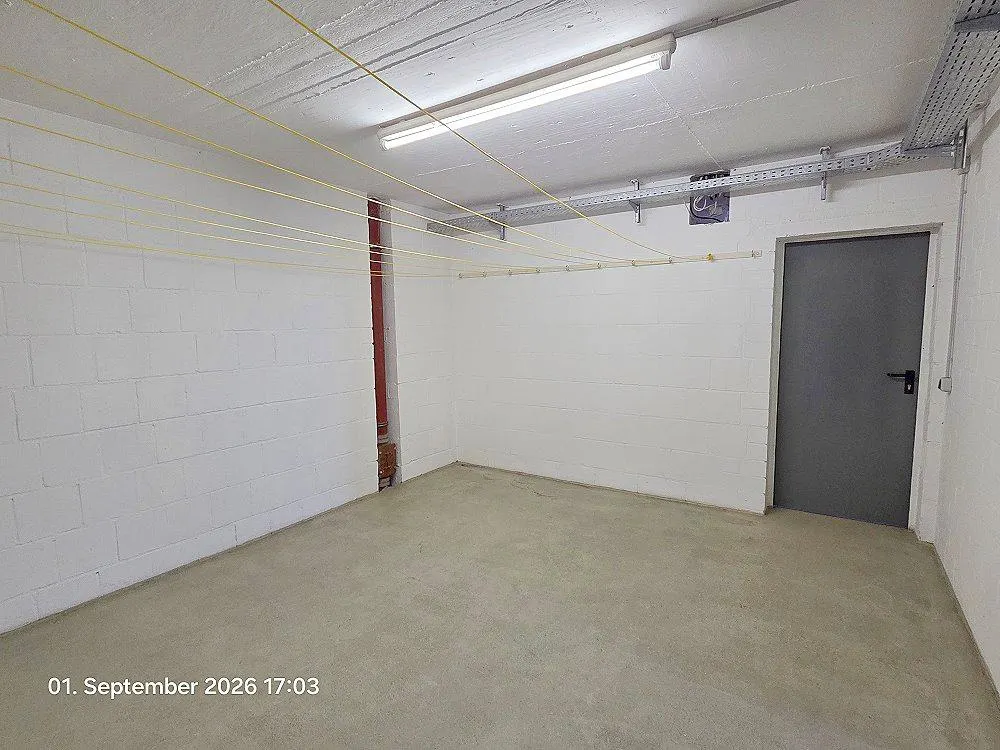 *** Renovierte 2-Zimmer-Dachgeschosswohnung Nahe Kliniken mit Fernblick!*** - Photo 5
