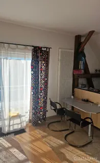 Schöne 2 Zi.Whg., 1. OG, Balkon.