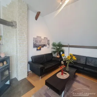 Schöne 2 Zi.Whg., 1. OG, Balkon.