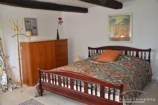 4 Zi.-Wohnung, möbliert, EG + 1. OG, mit Terasse und eigenem Garten in der Nähe von WOB.